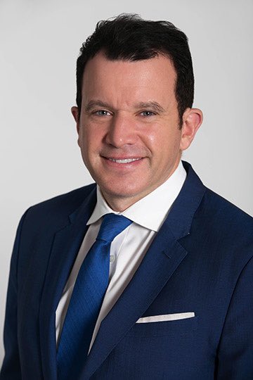 Elex_Michaelson's tweet image. A big night of interviews on @FOXLA: 

At 6p: @GustavoArellano on his latest @latimes column re the @Dodgers 

At 7p: @CerrellAssoc’s Trevor Daley breaks down the L.A. Mayor’s race 

At 7p: @iamgreenfield on @MalibuTri 

At 10:30p: @DoloresHuerta on Hispanic Heritage Month