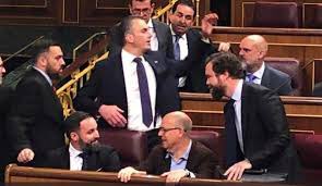 Ritxi_Cat's tweet photo. @J_Zaragoza_ Però si estàs molt còmode amb ells !!! https://t.co/EXTOJlt8N0