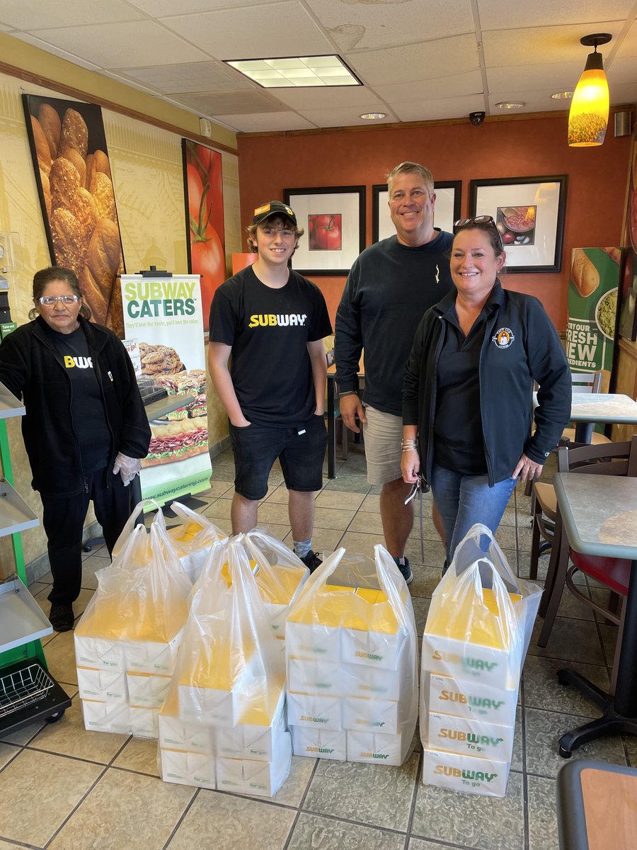 capedano's tweet photo. Thanks to Subway in Mashpee!  Donated box lunches for MMHS Football’s away games!  ⁦@MashpeeAthletic⁩ ⁦@mashpeeboosters⁩ Go Falcons!! 🏈🏈🏈 https://t.co/icR7nrzk2h