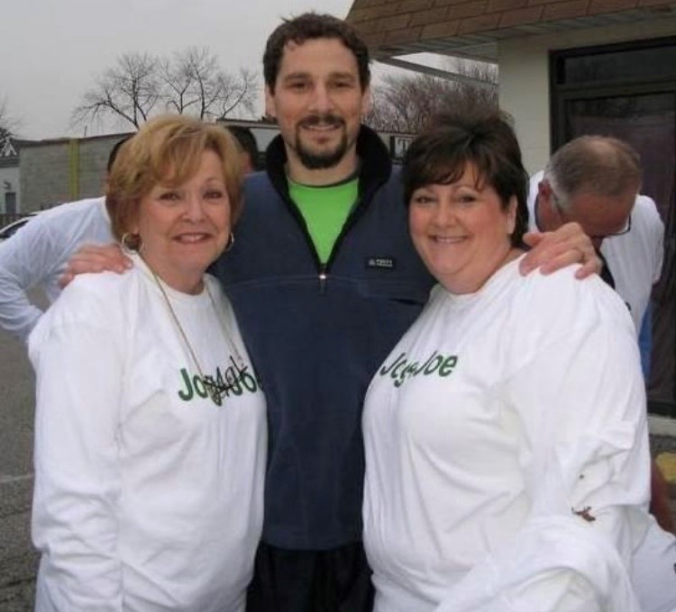 Today’s Friday from the Archives takes us back to 2009 and features the Jog for Joe fundraiser. A fundraiser founded by Brad Byrne, who ran from the Community Support Centre in Belle River to the Windsor Regional Cancer Centre in Windsor, and back again, in honour of his dad Joe.