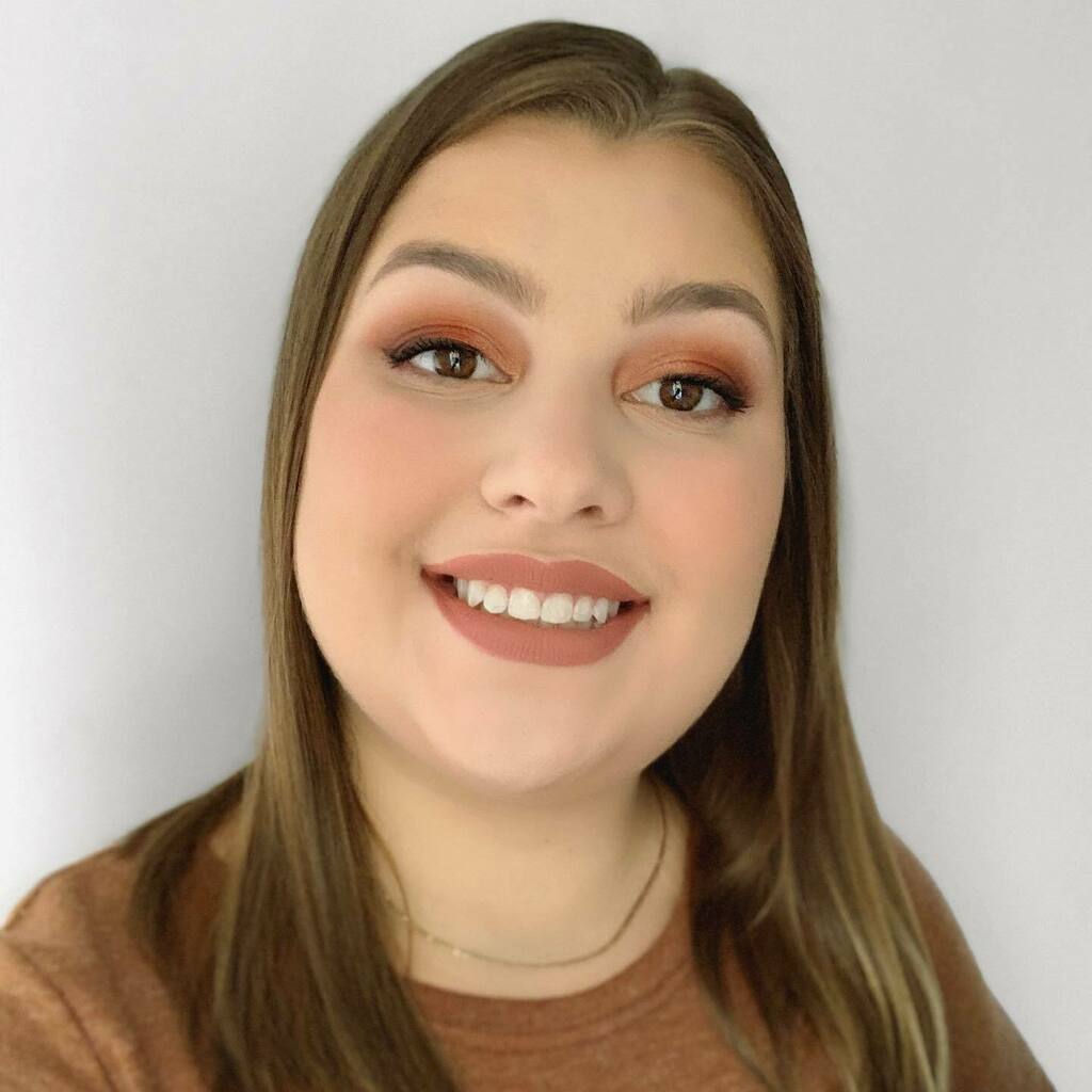 Fall vibes 🍂🍁
.
.
.
.
#makeupoftheday #fallvibes #fallfashion #fallmakeup #fallmakeuplook #autumn #autumnvibes #makeuplover #beauty #bbloggersca #bbloggers #qcblogger #canadianblogger instagr.am/p/CUN4Eyur_ZZ/