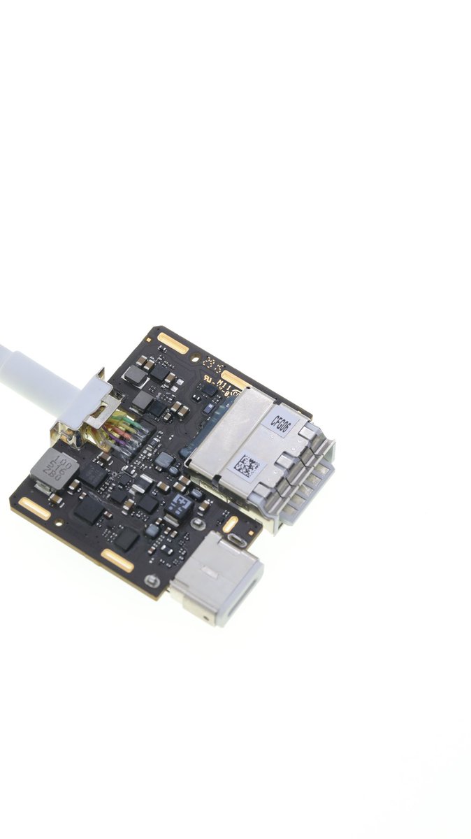 i_Master0's tweet photo. Multi-function adapter cable！ https://t.co/pc1j4RTwNr