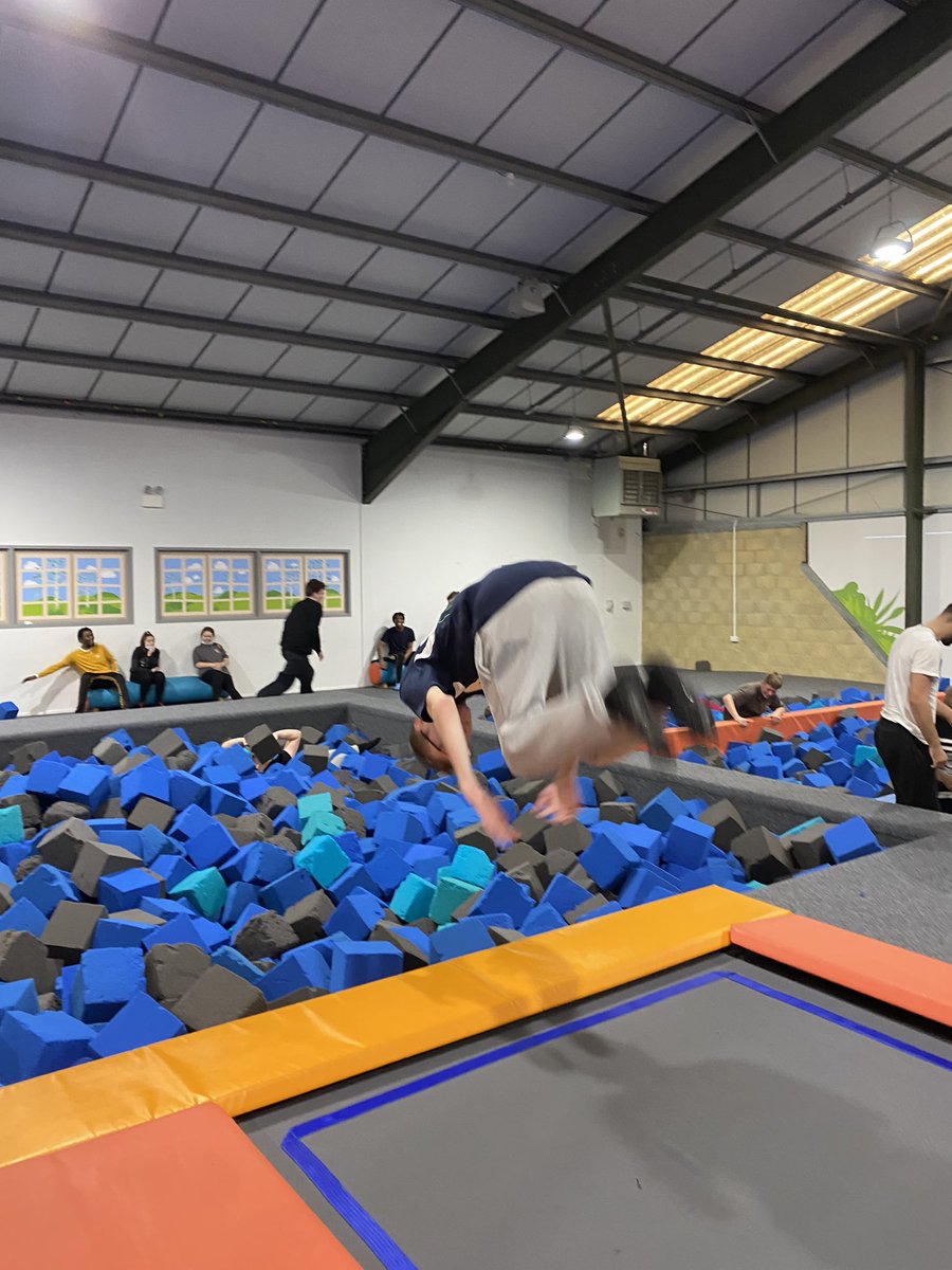 WandleValleyA's tweet image. The whole school (including staff!!) had an amazing morning of bouncing at @Better_Sutton Great for everyone’s wellbeing! 😊 #Wellbeing #bouncing #trampoline #schooltrip