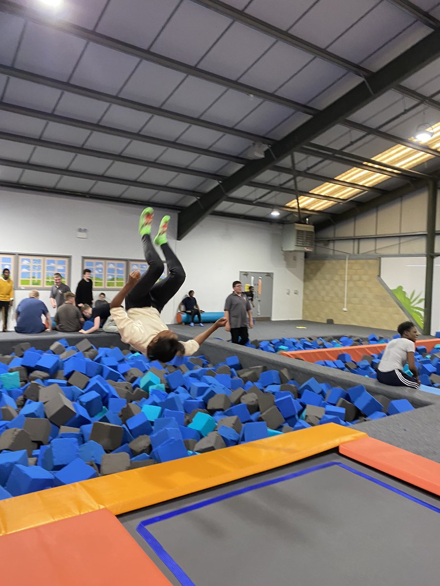 WandleValleyA's tweet image. The whole school (including staff!!) had an amazing morning of bouncing at @Better_Sutton Great for everyone’s wellbeing! 😊 #Wellbeing #bouncing #trampoline #schooltrip
