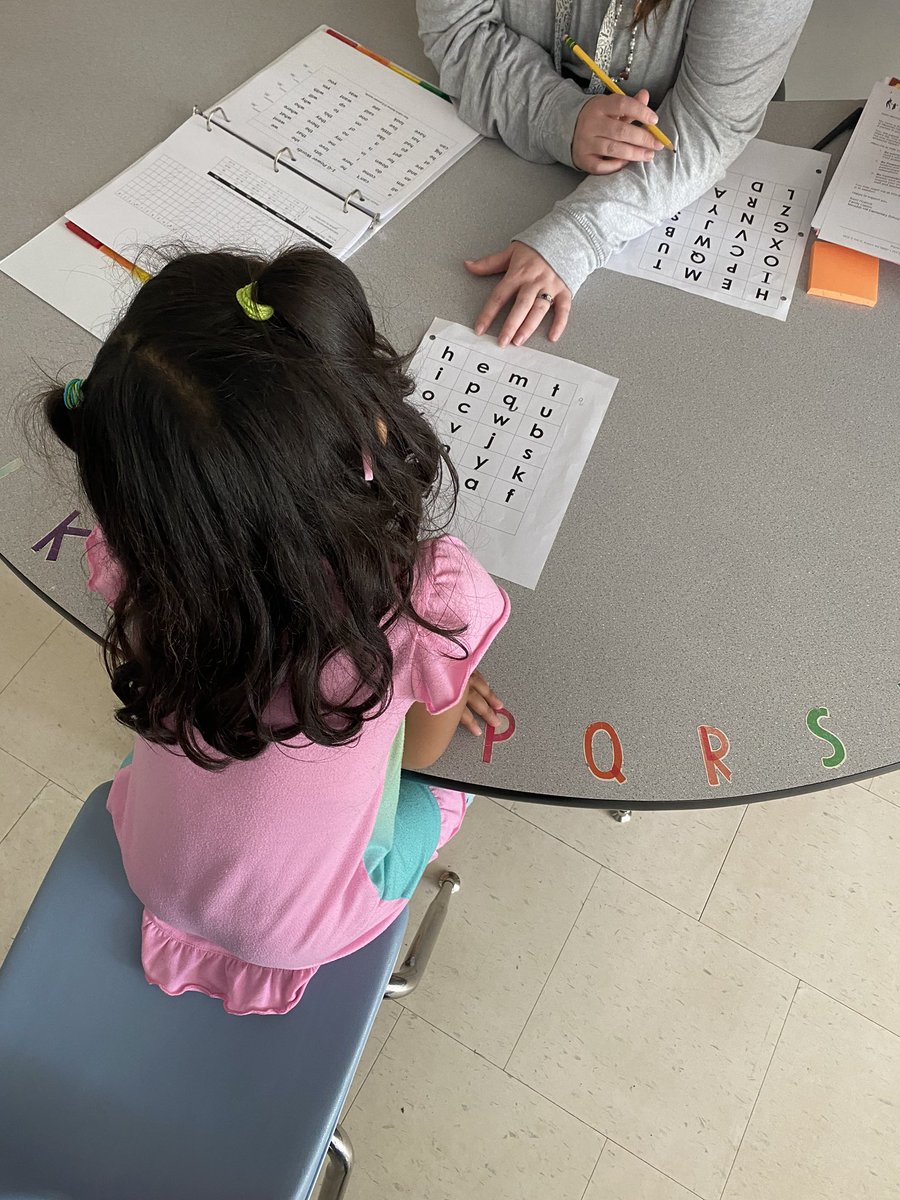 drdpfeifferfwps's tweet photo. It was great to be out in classrooms today and see our elementary mathematicians working on place value and our young scholars working on sound letter recognition at Camelot and Meredith Hill.  @FWPS210 #Brilliantminds https://t.co/WKBZjoAtBx