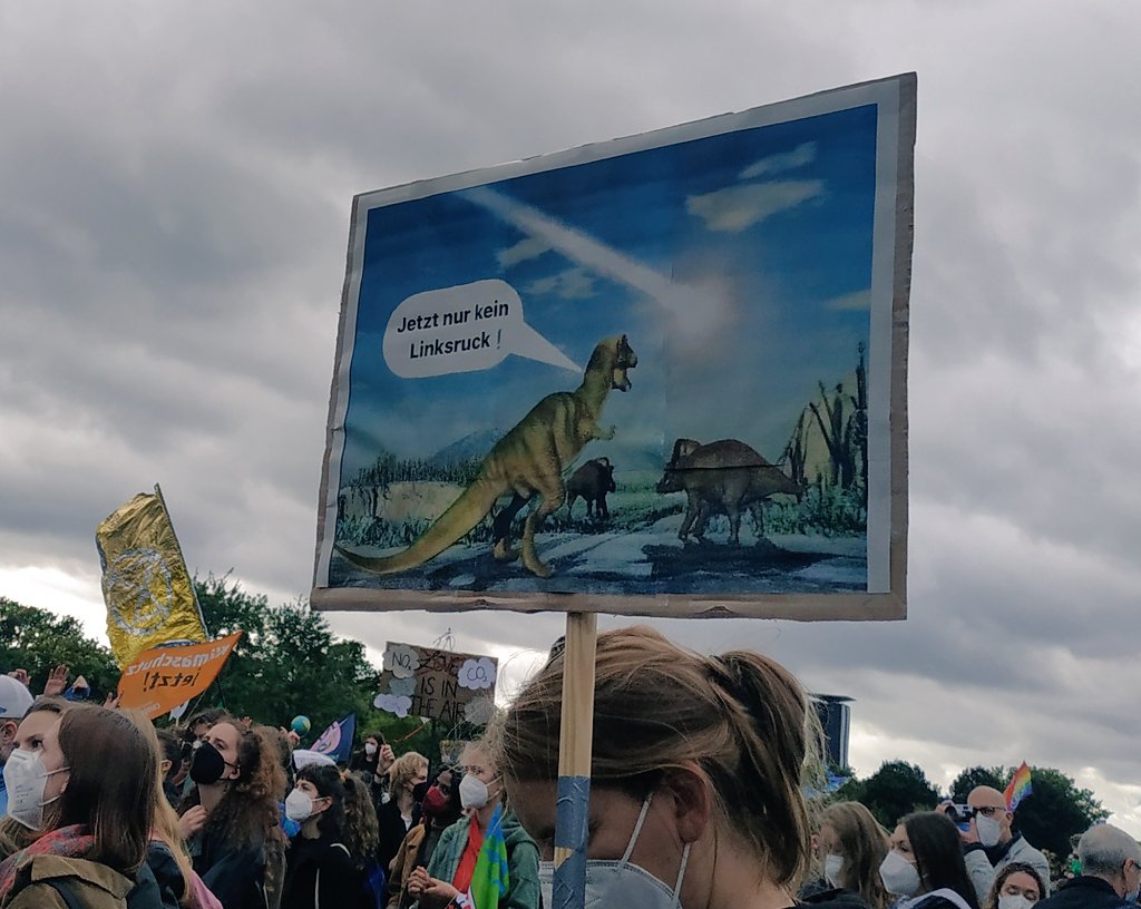 Dinosaurier beim Meteoriteneinschlag: "Jetzt nur kein Linksruck"