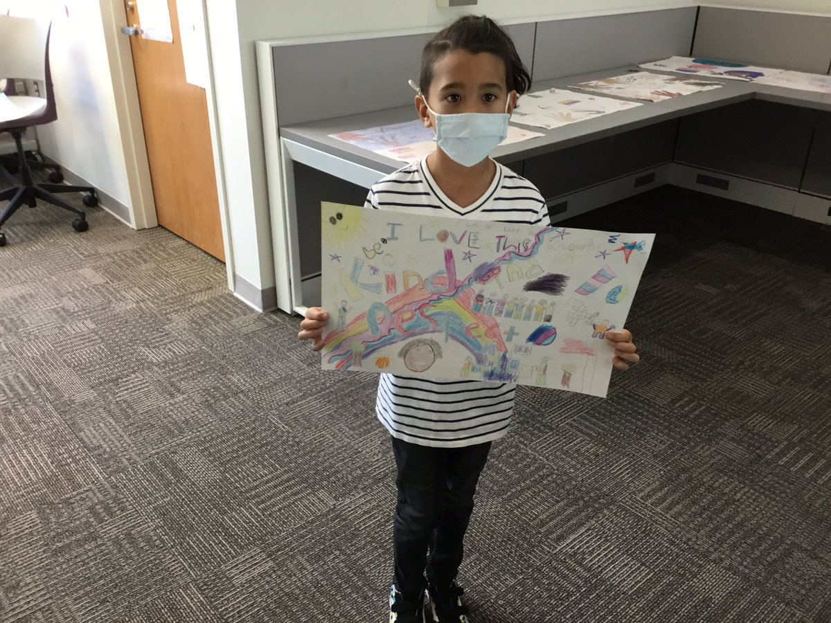 Mrs_Rawls2's tweet photo. A wonderful week of inclusion in room 217-read some great stories, created posters, dressed up, &amp; signed a great pledge. #rss11 @CounselorAmanda @tammygiordano https://t.co/FkCyiTXyes