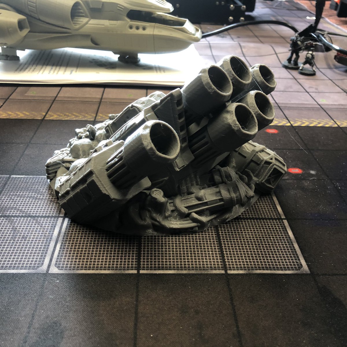 Well that came out pretty neat! Crashed DX135 star freighter from #corvusgamesterrain - this will be part of an expansion set for the Desert Spaceport Bundle (this is straight off the printer, no cleanup yet).