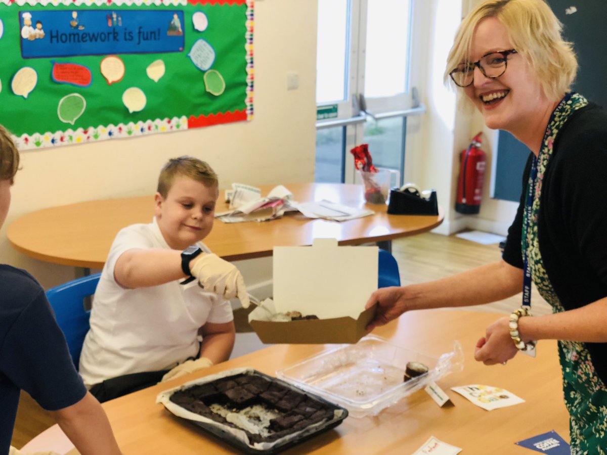 voyagelearning's tweet photo. Staff and students had a great time at the @macmillancancer Coffee Morning organised by our younger students today. 

They raised a whopping £61 for this great cause. A fantastic effort 👏🏻👏🏻 https://t.co/DqyTYTdbae