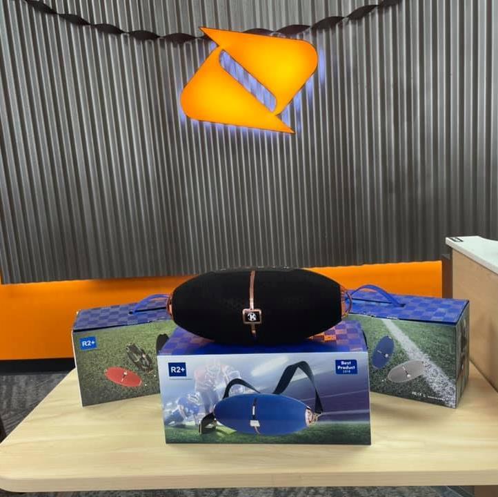 BoostmobileFS2's tweet image. 4919 FLAT SHOALS PARKWAY, DECATUR GA, 30034
++ASK FOR GG++ 20% OFF ACCESSORIES! 30% OFF SPEAKERS ++ FREE PHONES PLUS FREE INTERNET! THIS IS MY FUN FOOTBALL SPEAKERS THAT GO&apos;S QUICK SO LET ME KNOW, WE CAN SHIP TOO!!!