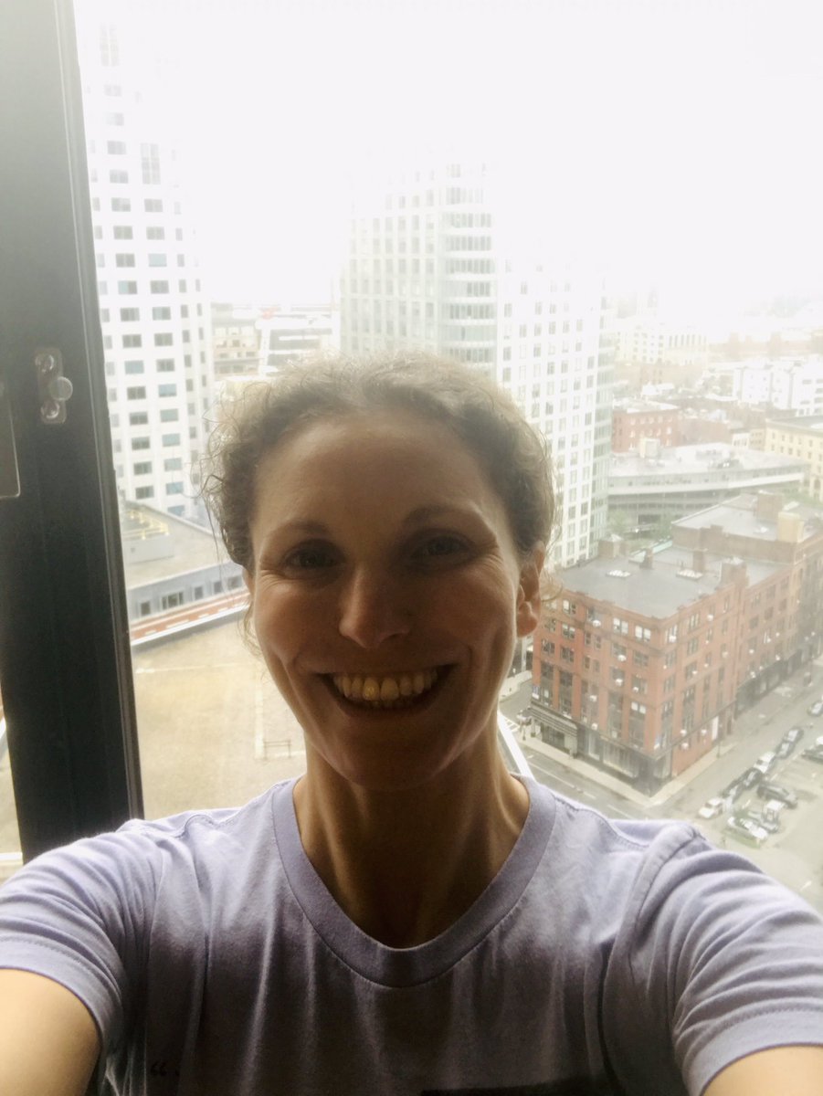 HistoryAtPlay's tweet photo. A #performance w/ a #view . #Revolution #beautiful #Boston #deborahsamson #deborahsampson #fightlikeagirl #warriorwoman #americanrevolution #skyline #abovethebuildings
#privateshow @roadscholarorg @Hyatt @BostonWomen #livinghistory #lovehistory #historyinthemaking #makehistory https://t.co/6GebY1atWu