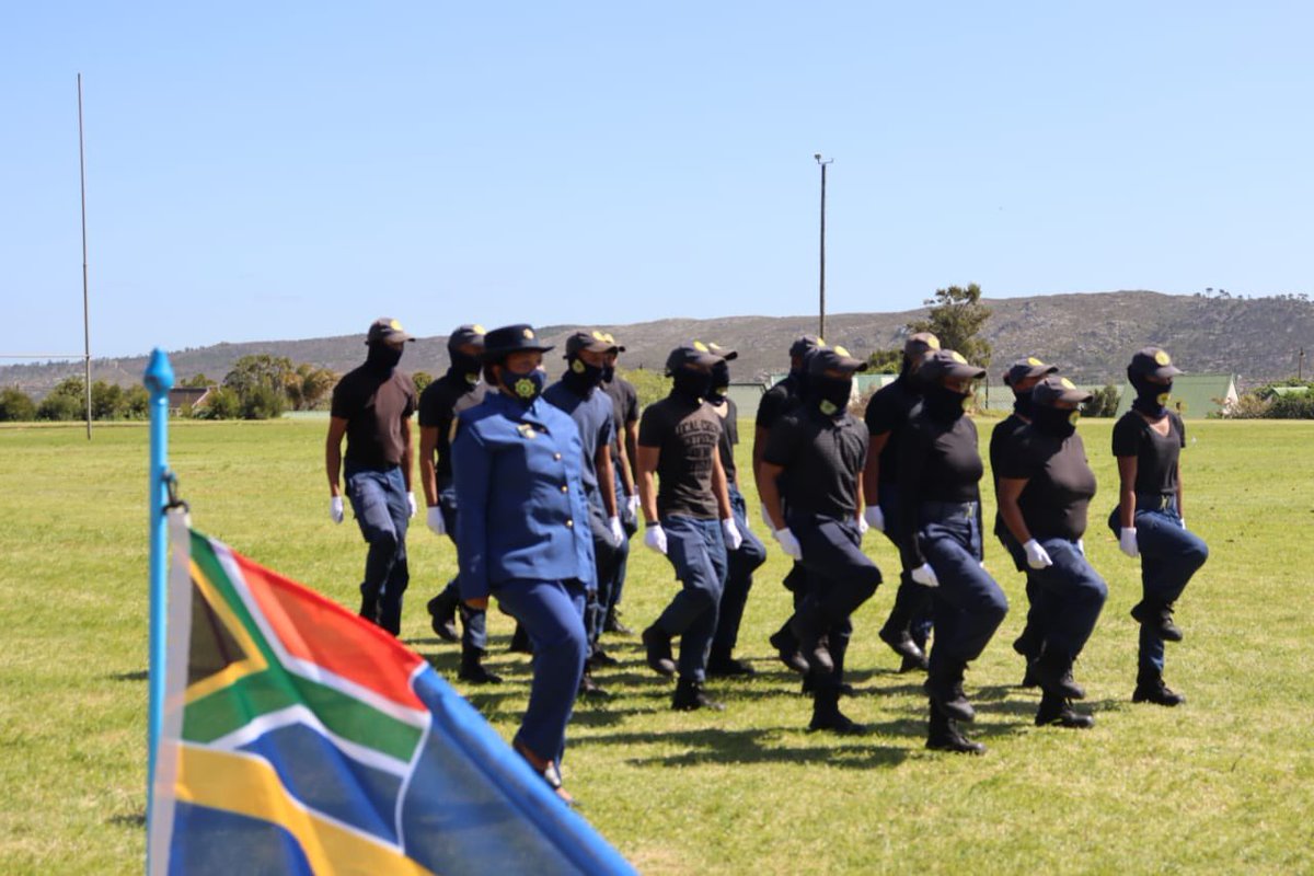 AlbertFritz_'s tweet photo. Today, I joined Youth Safety Ambassadors and Overberg Patrol Officers, at a Community Safety Competition in Napier. 

The Youth Safety Ambassadors have been trained for drilling fitness, training activities and support SAPS with visible foot patrol in our communities. #WCSafety https://t.co/VLNcjmlQ2W