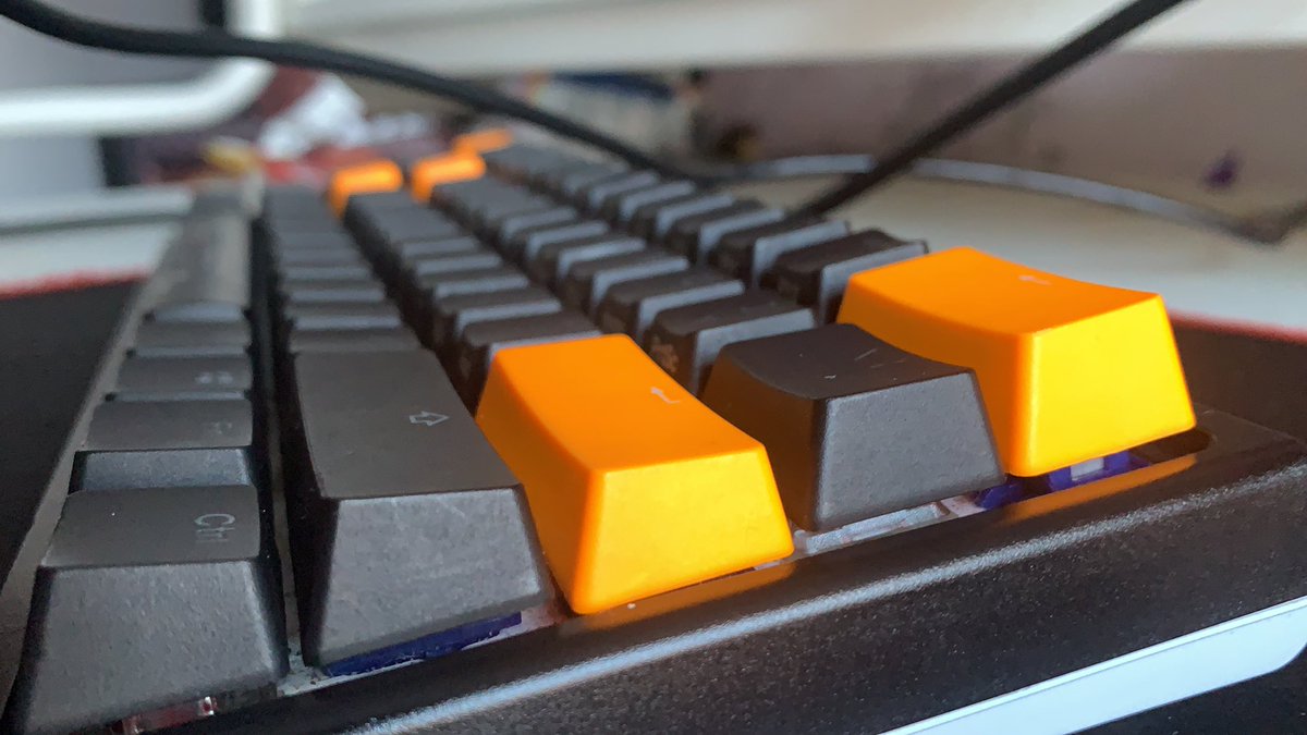 Assultz4's tweet image. Need a editor for a vid, 3