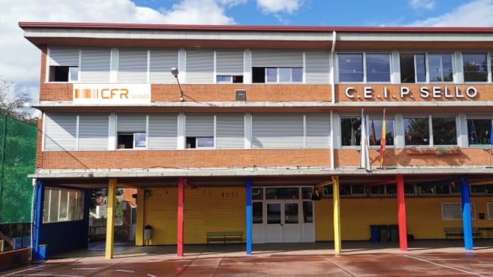 Desde o 1 de outubro o <a href="/CFRdeVigo/">CFRdeVigo</a>  atenderá ao profesorado no CEIP O Sello, co que compartirá instalacións,  en Rúa Sardomela 5, C.P. 36215.
goo.gl/maps/QJFFtL9p7…