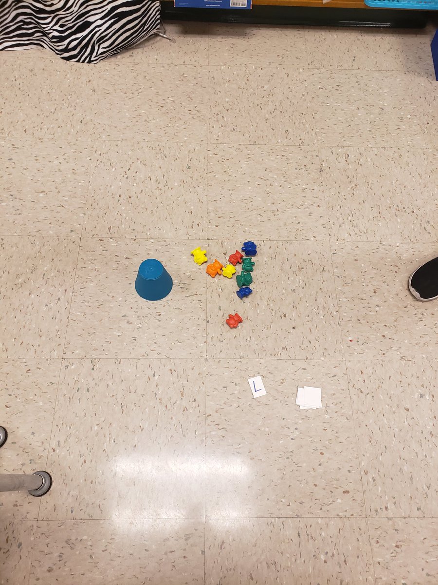 jespandas's tweet photo. JES 1st graders practicing math fact fluency with this hide the bear activity. #jespandapride https://t.co/4uL8QrygbN