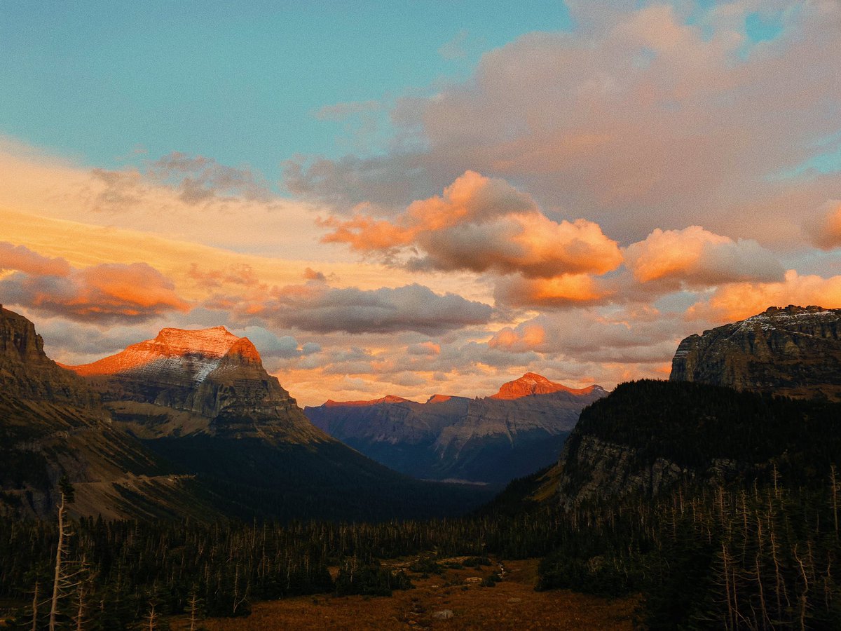 alexxhinson's tweet photo. iphone photos from the last few days in glacier np https://t.co/dmnihngySL