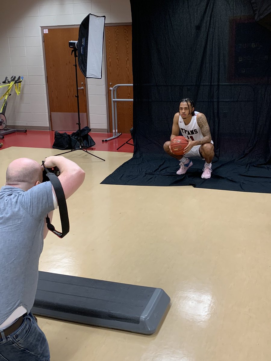 Titan Athletics tweet media