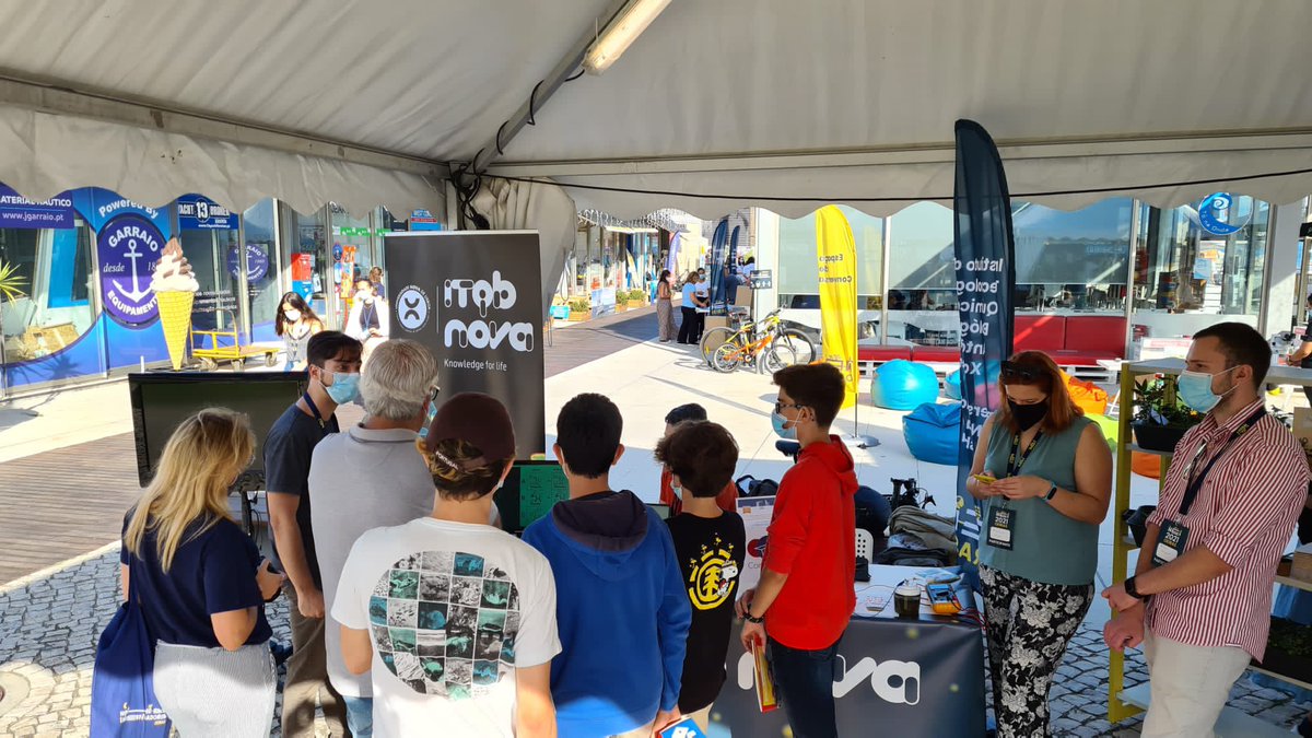 itqbnova's tweet photo. The day has arrived! The #Oeiras Marina has become a stage where #researchers can meet new audiences! 🌊🔍
Join us until 10 PM for the first #EuropeanResearchers' Night with a focus ontogenias #science developed at @OeirasValley 🧫📣 https://t.co/CMkpA5NZYa