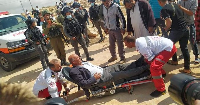 soitiz's tweet photo. Injuries in settlers attacks in #Susya - https://t.co/q6Qm2qLboe via @palinfoen #Palestine https://t.co/qDLrUmmvrf