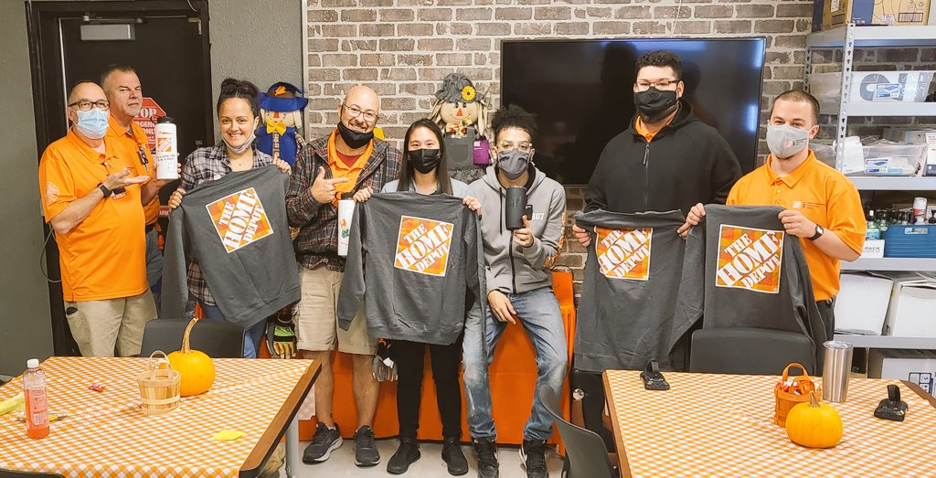 Bailey H✌️ (@baileyfettes) on Twitter photo MET won THD gear while playing the game #orangelife for #successSharing2021. The whole team picked out all sorts of goodies!! <a href="/JulesLowe1423/">JLoMET</a> <a href="/MrHOMERDPOE/">Brian L M Davis Sr.</a> @RachelZwiefel <a href="/Marissa_Machura/">Marissa Machura</a> it's been a great day for FUN!! #homedepot 🟠🔸️🧡🔶️🟧 MET won THD gear while playing the game #orangelife for #successSharing2021. The whole team picked out all sorts of goodies!! <a href="/JulesLowe1423/">JLoMET</a> <a href="/MrHOMERDPOE/">Brian L M Davis Sr.</a> @RachelZwiefel <a href="/Marissa_Machura/">Marissa Machura</a> it's been a great day for FUN!! #homedepot 🟠🔸️🧡🔶️🟧