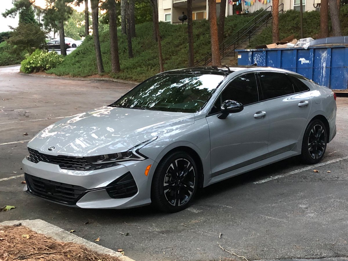 jleetbh's tweet image. I’ve been keeping a secret....

I’m a proud owner of a 2021 Kia K5 GT-Line🤍❤️

Red seats to match my red hair 🤠