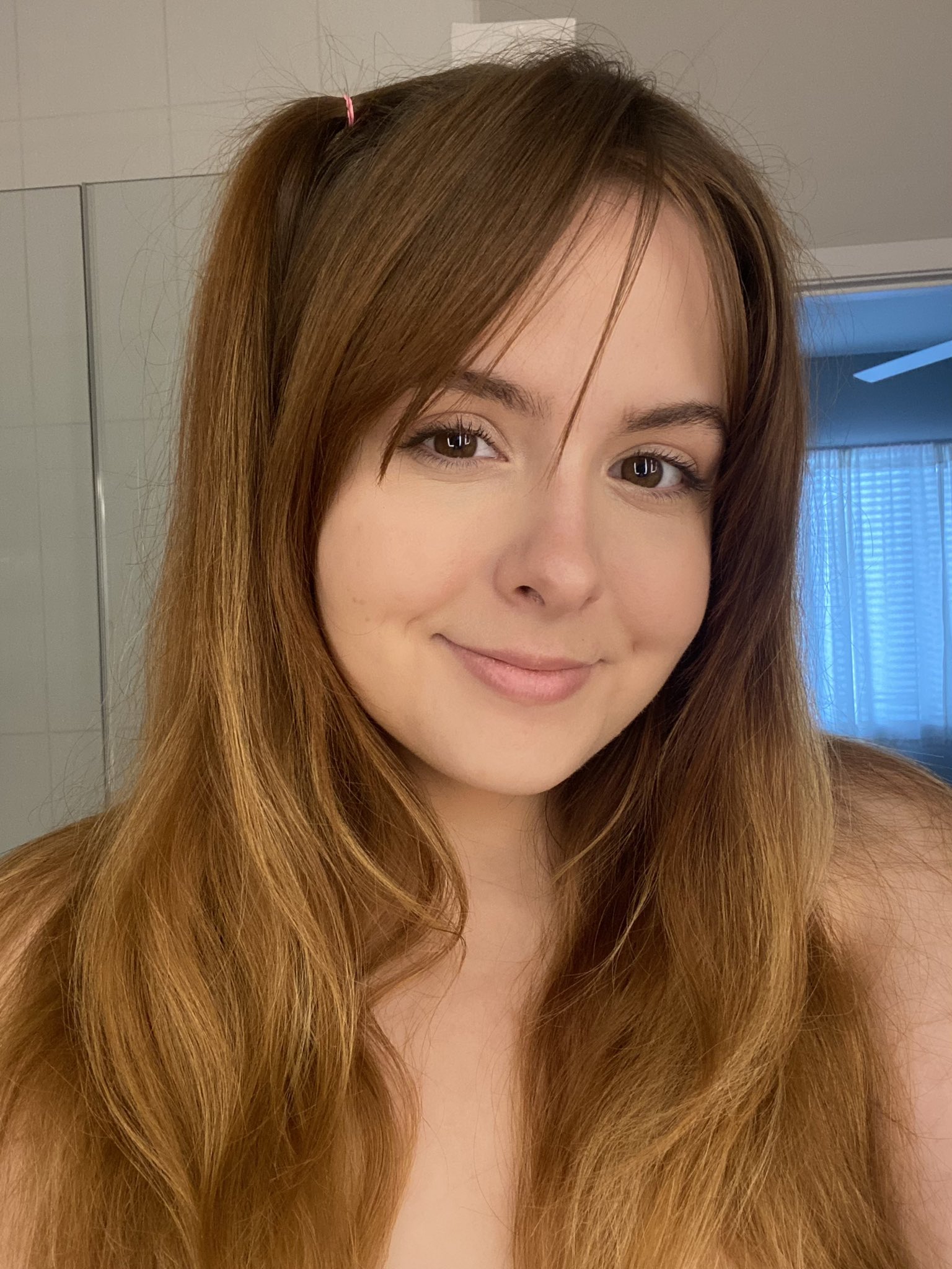 strawbrry on Twitter: "Caught a vibe, baby are you coming for the ride?