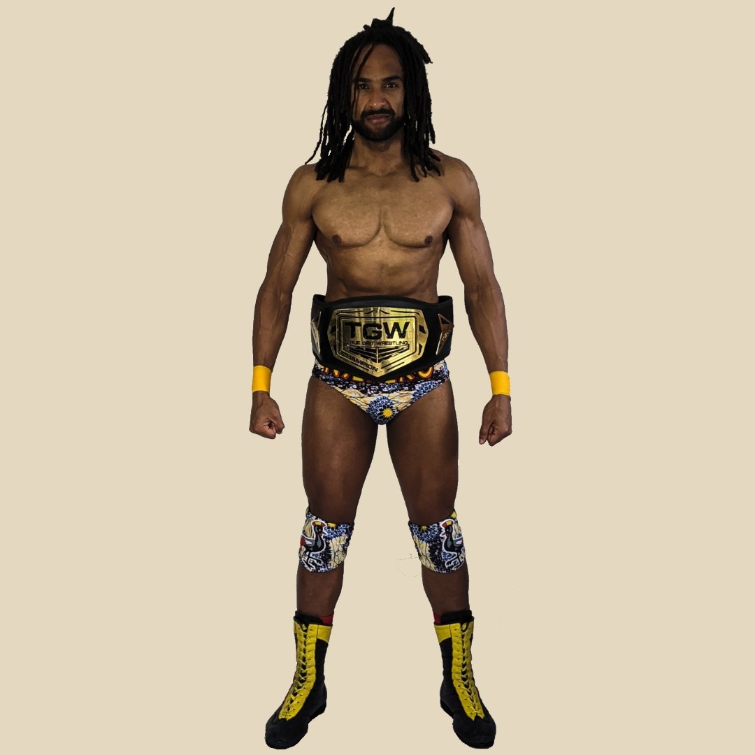 WesleyNsereko's tweet photo. Don't @ Me...but keep @'n me Bro #kingandthesting #ganggang #BuzzBuzz #KATS https://t.co/uBcZKgCy1X