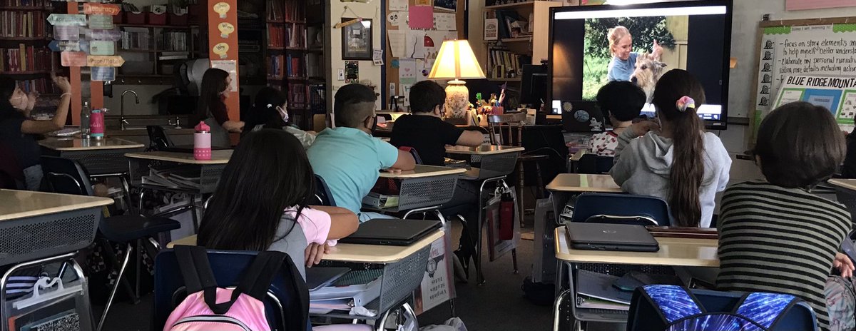 When your students love a book so much that you just have to show them the movie… We love “Because of Winn Dixie!” ❤️🐕📚@FDESPandas