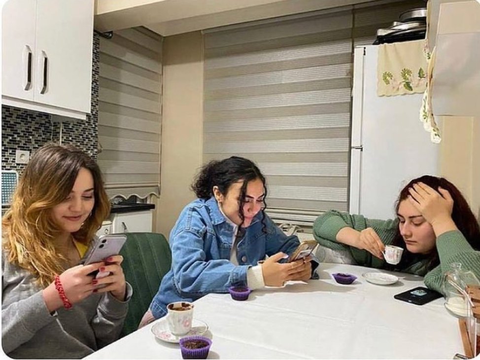 Sevgilisi olanlar/ sevgilisi olmayan ..