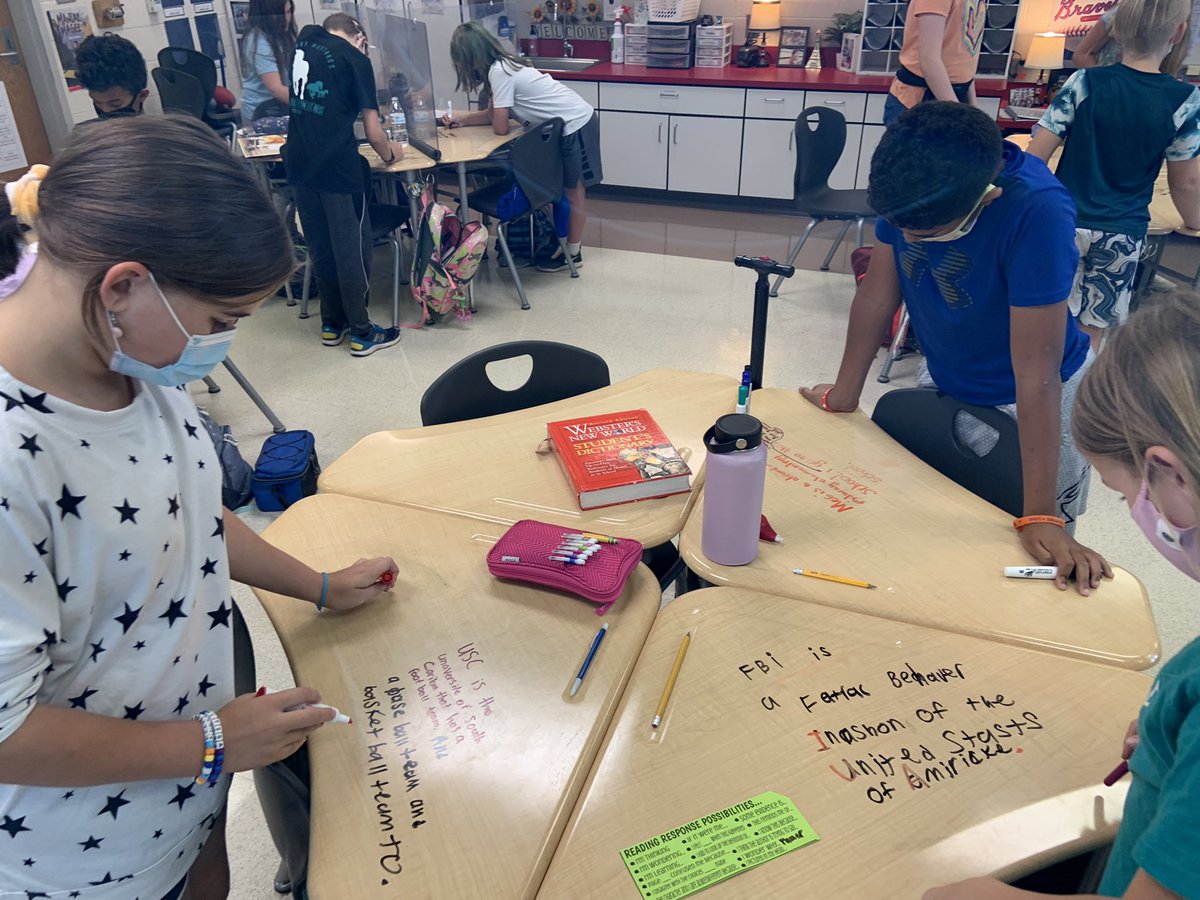 MrsLeitzsey's tweet photo. Building our writing skills! We celebrated our first #patternsofpower work today by displaying our sentences on table tops, and group members revised as needed. @Midway_Mustangs https://t.co/wpL8vbowDb
