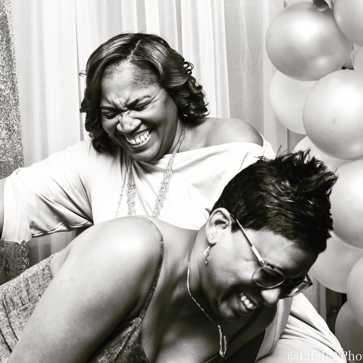 MyLifeIsAPhoto1's tweet photo. Some of life’s best moments are filled with laughter! 
#laughteristhebestmedicine https://t.co/ZDOaxQZ7q2