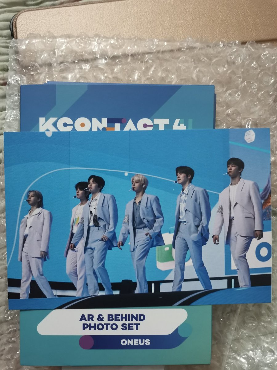 Mooniee_19's tweet photo. Awwww.... The photo soo pretty & cool πππ
Thanks @haruplaza_ for handling this GO.. #HPfeedback https://t.co/jNpN1PGctm