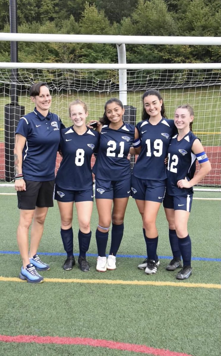 PVHSGSoccer's tweet photo. 2021 🐅⚽️ @PVAthletics1 
@PutnamValleyCSD @PutnamValleyAD @PutValleyAT https://t.co/pVCkJe9b9w