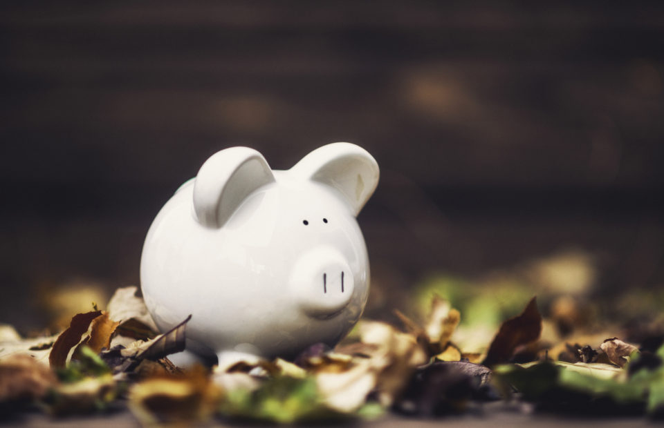 NEW on #FAFA: <a href="/SLaGamba/">Sara La Gamba</a>, CFP, CLU, CHS, TEP says having peace-of-mind and stability in your personal finances can help reduce stress this Fall. Sara shares a few tips to help you stay crisp and cool when it comes to money. bit.ly/3zKI4hW
