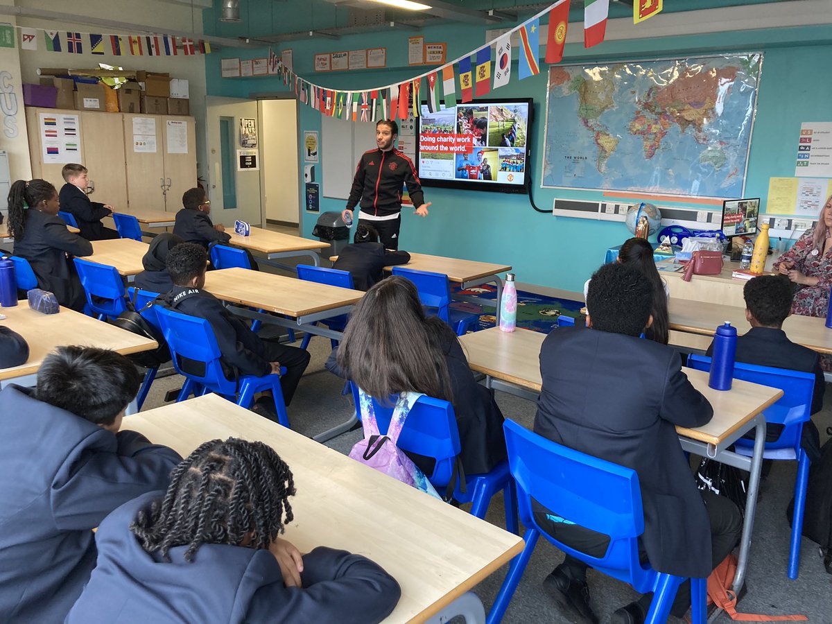 Loreto Citizens (@loretocitizens) on Twitter photo The Student Council organised Diversity Day & European Day of Languages - what a delight to welcome visitors into school! A huge thanks to @peacefoundation <a href="/UoMSchools/">University of Manchester School & Colleges Team</a> <a href="/MU_Foundation/">Manchester United Foundation</a> <a href="/AimeGotte/">Aimé Gotte</a> for thought provoking lessons & also to <a href="/OurLadysPri/">Our Lady's Primary</a> for joining us! <a href="/loretochorlton/">Loreto High School</a> The Student Council organised Diversity Day & European Day of Languages - what a delight to welcome visitors into school! A huge thanks to @peacefoundation <a href="/UoMSchools/">University of Manchester School & Colleges Team</a> <a href="/MU_Foundation/">Manchester United Foundation</a> <a href="/AimeGotte/">Aimé Gotte</a> for thought provoking lessons & also to <a href="/OurLadysPri/">Our Lady's Primary</a> for joining us! <a href="/loretochorlton/">Loreto High School</a>