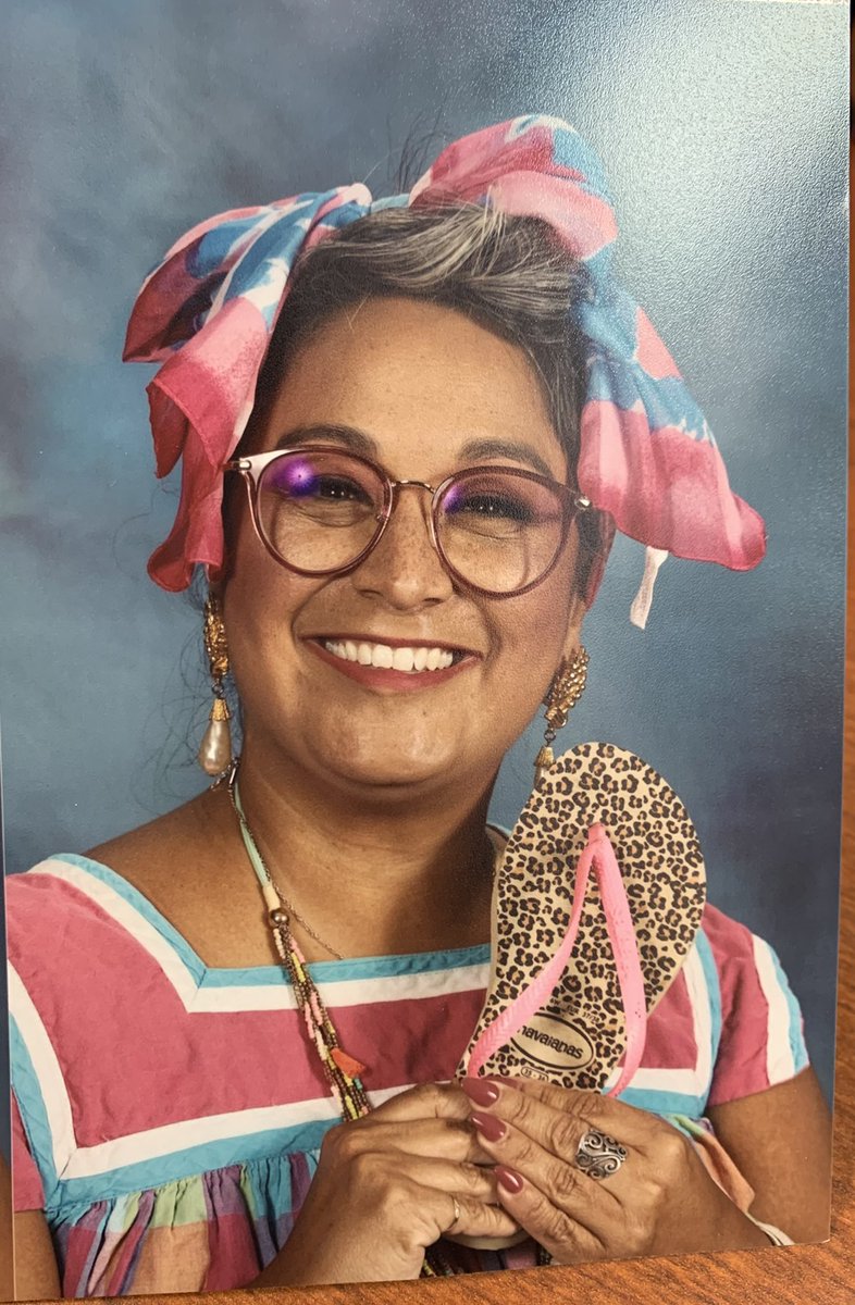 Feisty_Flo_TX's tweet photo. Can’t think of a better way to celebrate #HispanicHeritageMonth ! 
Yearbook photo as an abuelatia con mi Favorito Chancla!  @havaianas_US  
#Year15 #Teacher #Lachancla 🩴 https://t.co/r7kR9Hxx41