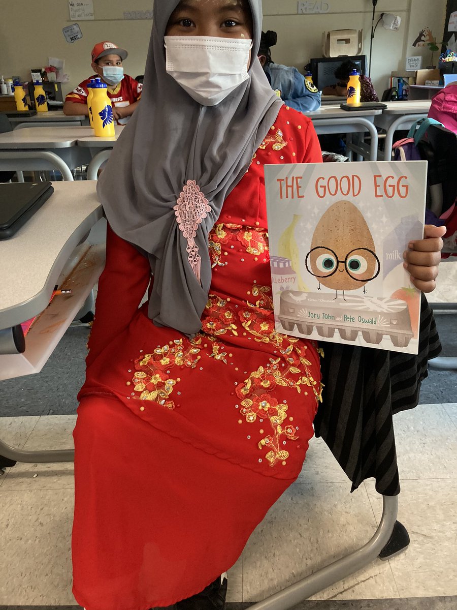 cunninghamkcps's tweet photo. We dove into our first book from #KingdomUnited ! 
#Kindness #SelfCare #REDFRIDAY @Chiefs @kcpublicschools @kcpsWhittier https://t.co/4iRb0gyKx3