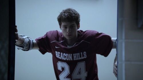 intomahoran's tweet photo. lacrosse stiles https://t.co/SElrKdGNDS