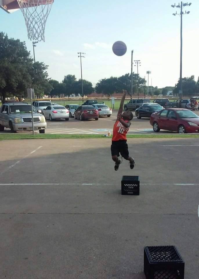 MinorHoops23's tweet photo. #FBF 2015 #CrateChallenge #EverythingEarned #NothingGiven @MinorDailon @minor_ashton https://t.co/CGkrF0ICYB