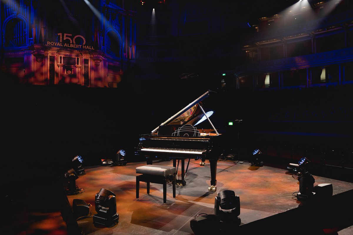 Steinway & Sons tweet media