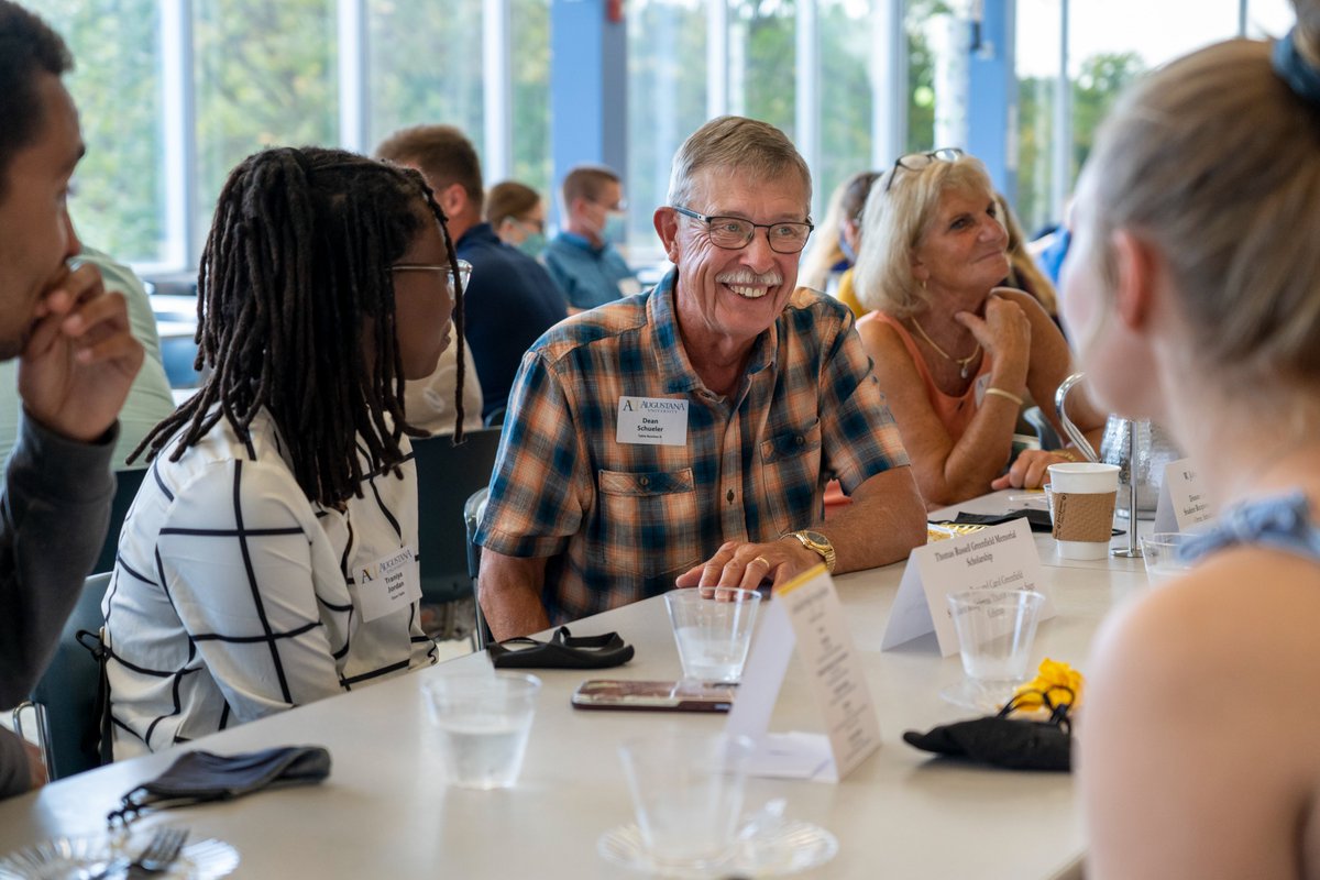 AugustanaSD's tweet photo. It was a joy to welcome our generous @Augiealumni, friends, and #SiouxFalls community members back to campus! 😁🙌

Students @willieoooooooo and @co_chrys, along with Dr. @colincirvine, shared stories of their impact.

Thank you for making an AU education possible! 

#WeAreAU https://t.co/eyRnzO3eiw