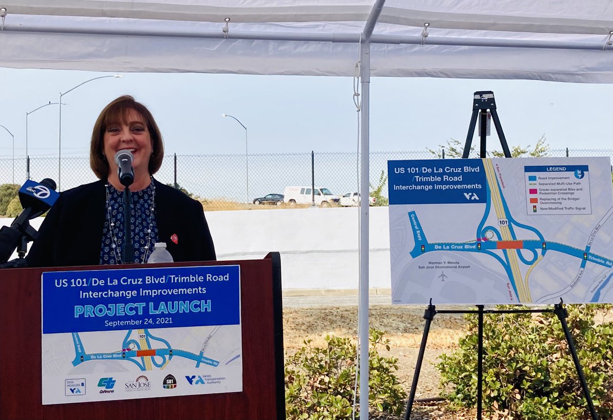 VTA's tweet photo. We’re in the business of transit AND congestion management. Flexing those muscles today as we break ground on a project that will improve the US101/De La Cruz Blvd/Trimble Road interchange. #2016MeasureB #SB1 @SanJoseDOT @CaltransD4 #slowfortheconezone https://t.co/KBmUYVFlQP