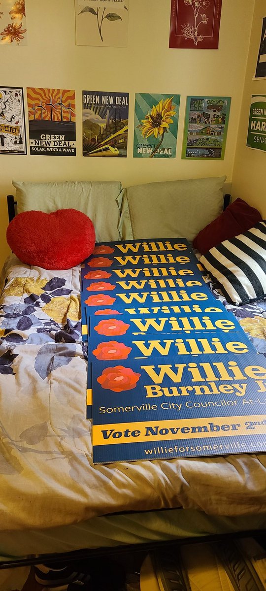 WillieBurnleyJr's tweet photo. Dropping these off today. If you're a Somerville resident who wants a cool sign from a @EdMarkey alum and a @SunriseBoston-backed candidate, DM me your name, address, and cell so I can drop one off to you. I only have a handful of signs left. https://t.co/j7lqgCd1Ju