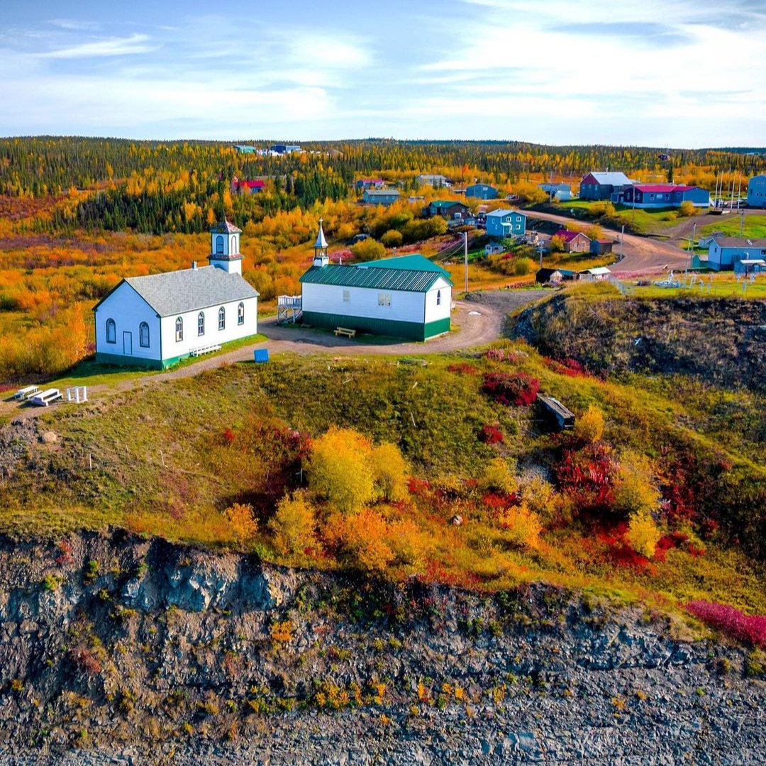 #IceForTheNorth 💙

#NorthernLandscapes offer so many beautiful views, no matter what the season!

What's your favourite? (ours is #Fall!)

Stunning shots captured by the talented <a href="/one_images/">Eighty One Images</a> 👏