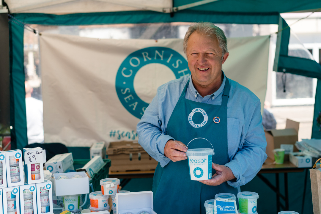 The man and legend himself, Mr Graham Bradshaw is back in town tomorrow with his incredible range or Cornish Seasalt! Come and stocked up peeps, 9am - 4pm on Lemon Quay.
- 
#oldsaltdog #someboy #oneatatimepleaseladies #cornishseasalt #seasaltdifferently #artisanseasalt #simplesea