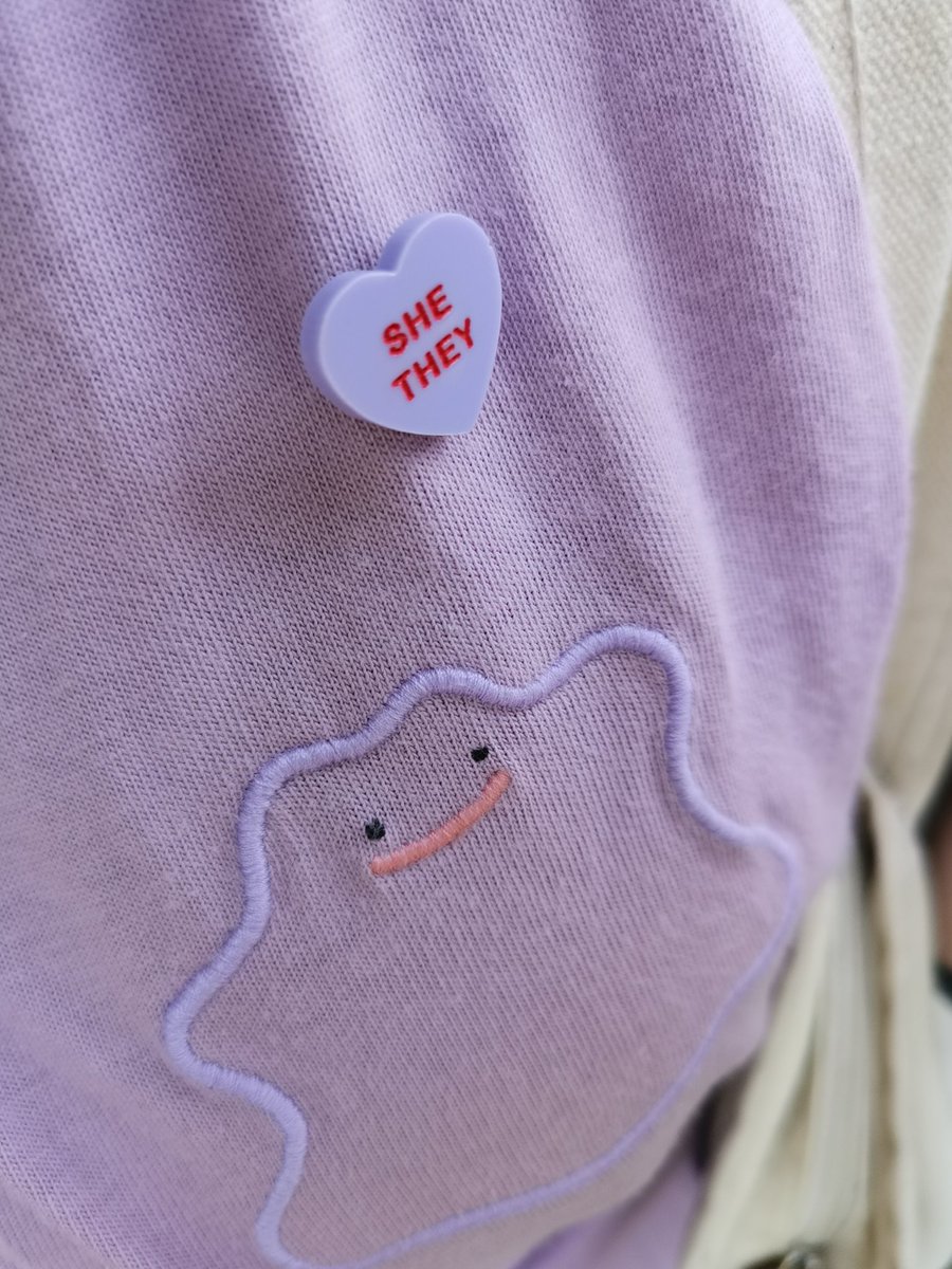 otherkat1's tweet photo. My little ditto says #TransRightsAreHumanRights https://t.co/yTlnzhdQXU