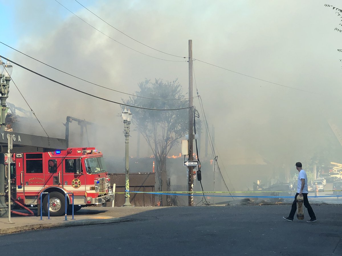 Stephanie tweet media