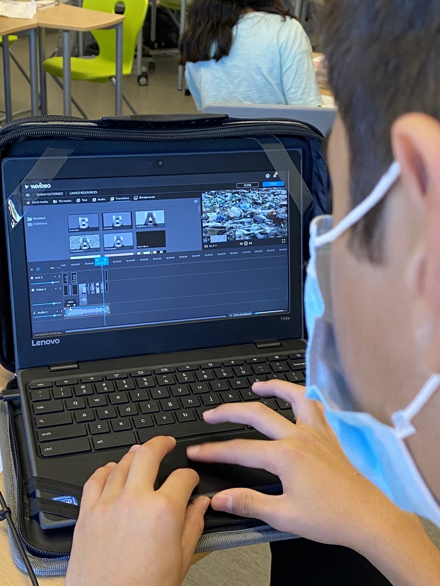 awfrench1's tweet photo. #seventhgradescholars researching, collaborating, & producing eco-friendly PSAs @FCMSPrincipal
#FunFriday ๐#EcoFootprints ๐ฃ
#StudentDirectors ๐ฌ
#StudentArtists ๐จ https://t.co/f2axT0AWae