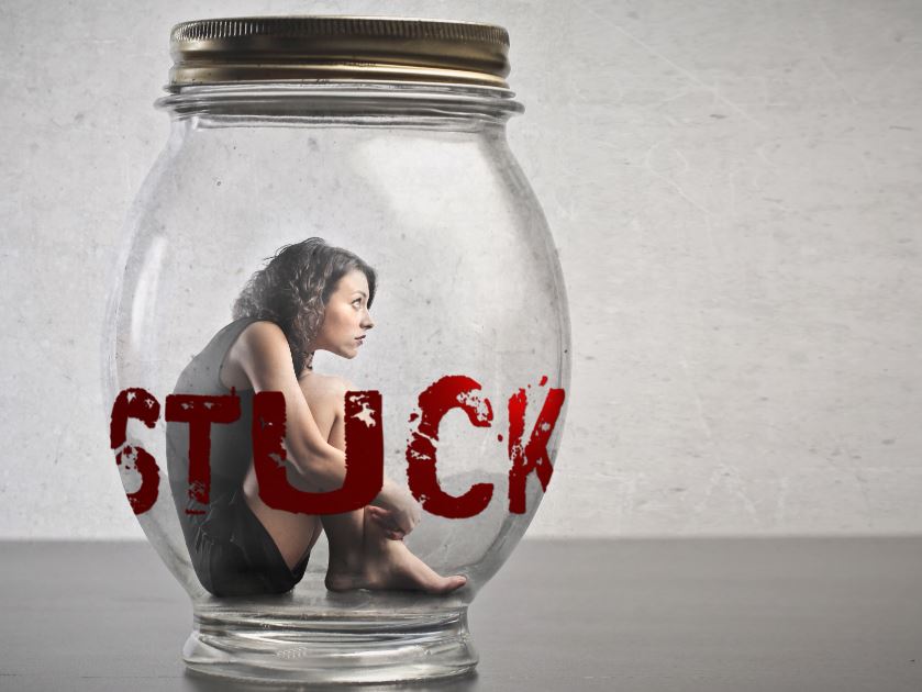 storymakeru's tweet photo. Are you feeling #stuck in some area of your life? Need to reframe and think of some #creativeideas to #escape the pain? What are some things you do to get #unstuck? https://t.co/9X3SbDQWW5 https://t.co/mcCAD8rPpu
