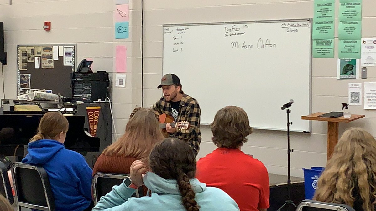 SRRHSCHOIRS's tweet photo. Thanks to recording artist and SRR grad @AaronClafton  for taking time to speak with the choirs today! (sorry for the mob of students wanting pictures!) @stevendmick @SrrStorm @isd47 @MrNohner @QueenNaDean https://t.co/S2SDvZYbOU